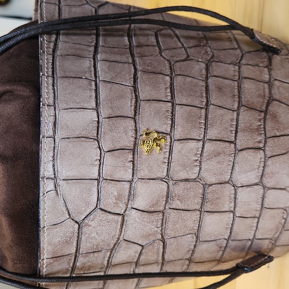 PRATESI Firenze Italian Leather Croco Bucket Bag - Picture 4 of 17
